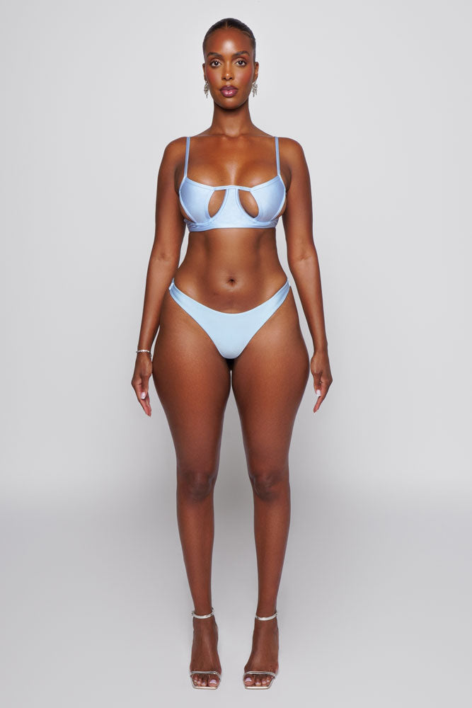 RIO BIKINI TOP IN OCEAN BLUE